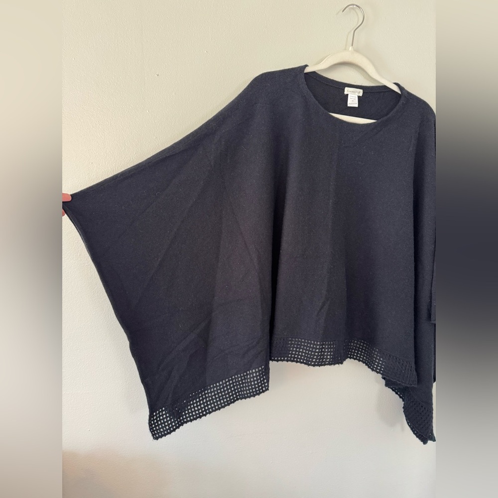 Garnet Hill Cashmere Poncho in Black - One Size - Picture 2 of 5